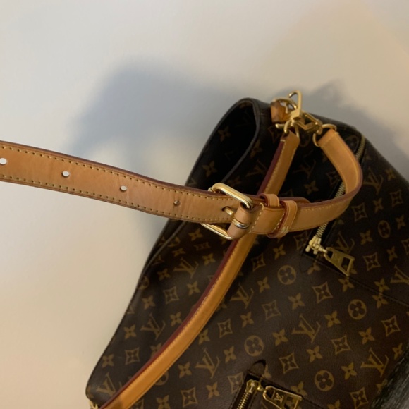 Louis Vuitton Melie - Picture 9 of 15